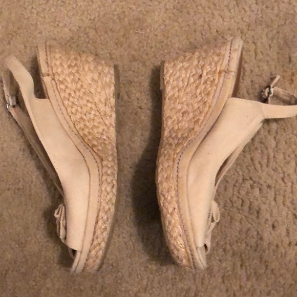 Used 8/10 Peep Toe Espadrilles - Picture 2 of 4
